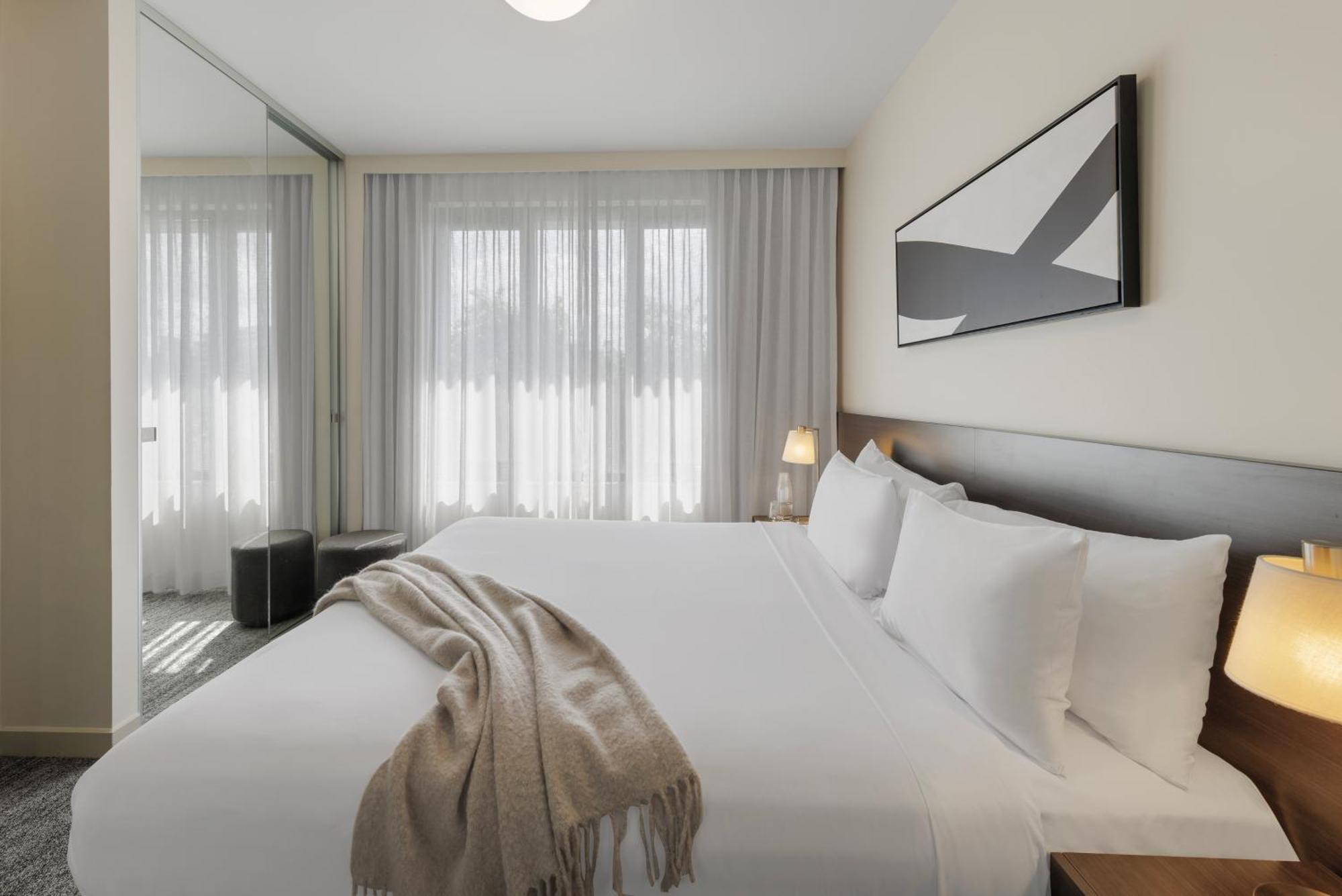 Punthill Norwest Aparthotel Ngoại thất bức ảnh