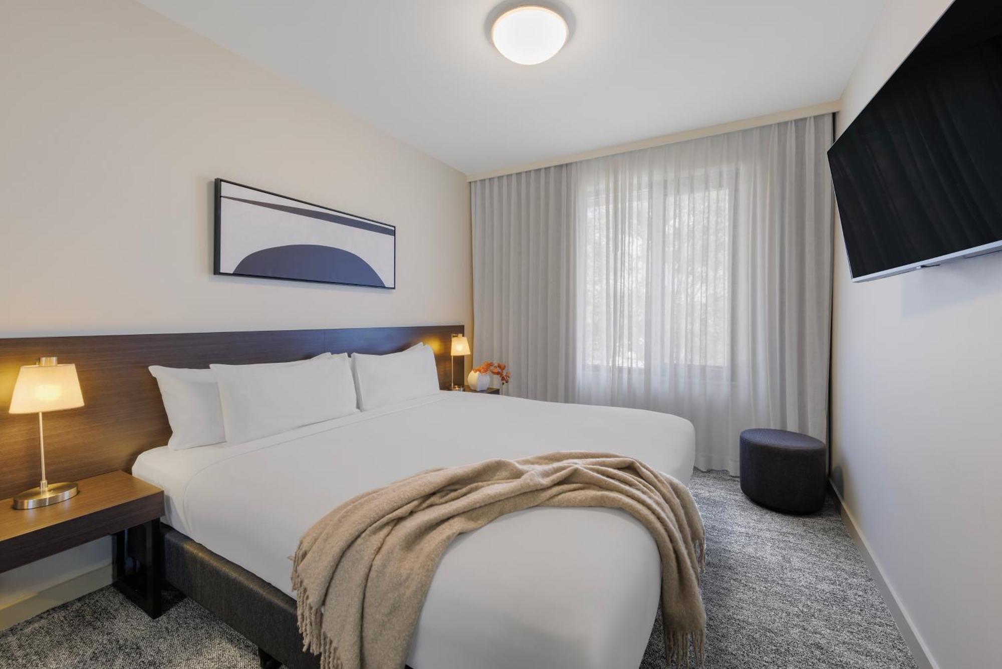 Punthill Norwest Aparthotel Ngoại thất bức ảnh