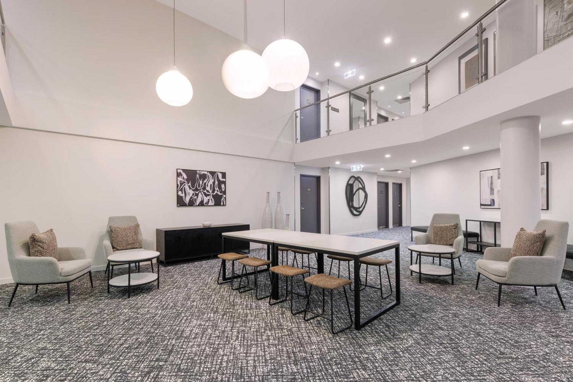 Punthill Norwest Aparthotel Ngoại thất bức ảnh
